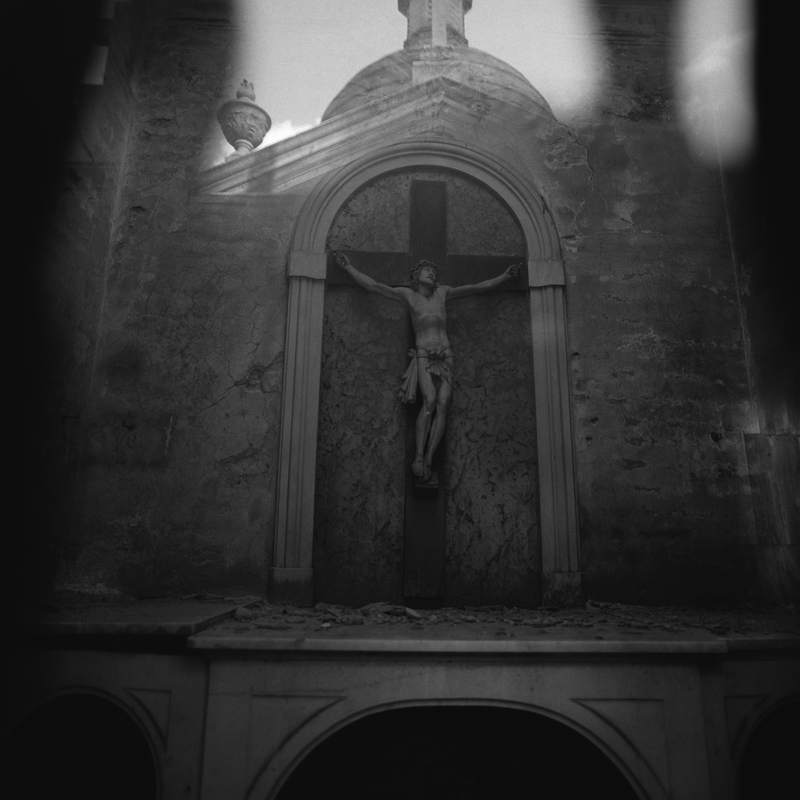 CCC200800606W017048_IMACON9DIVIDED_CLEAN_LR