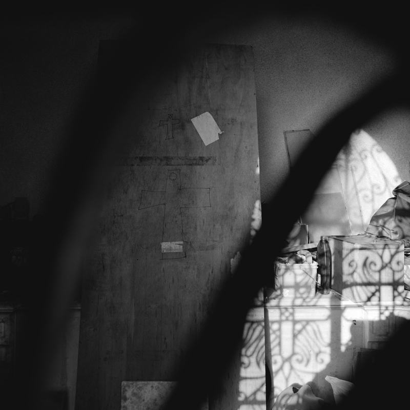 CCC200800606W017055_IMACON10DIVIDED_CLEAN_LR