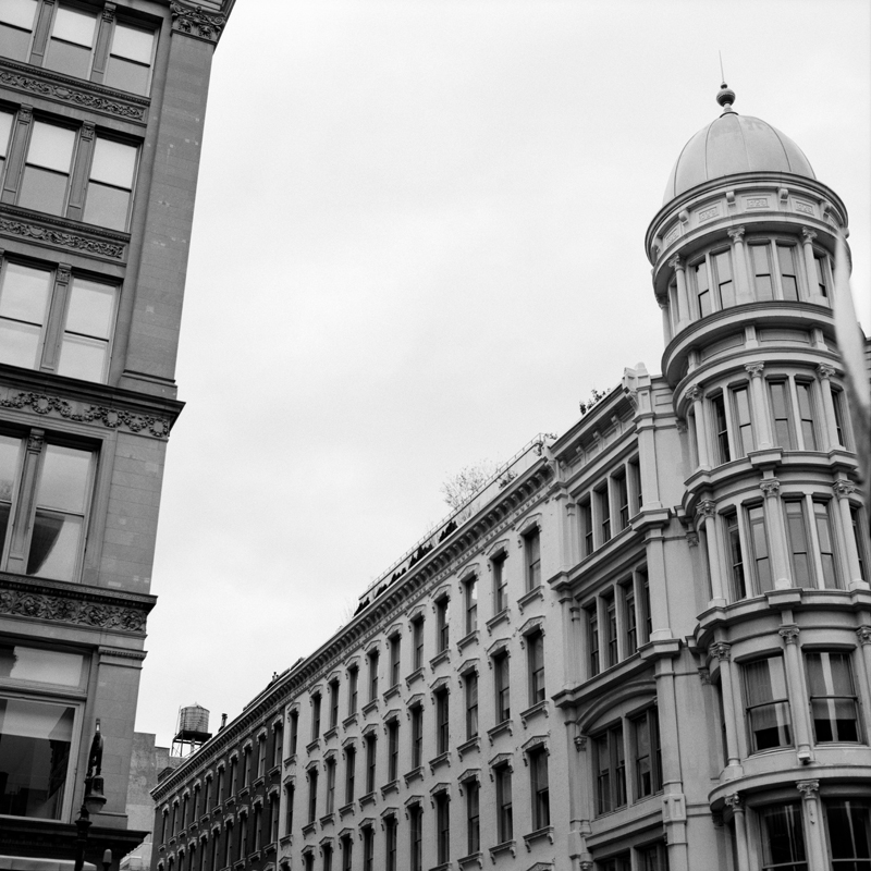 CCC201200606W033066_IMACON3DIVIDED_CLEAN_LR