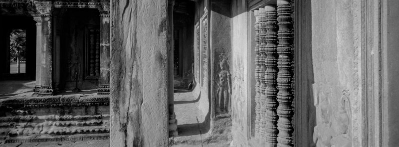 CCC201000255W343011_IMACON3EXTDIVIDED_CLEAN_LR