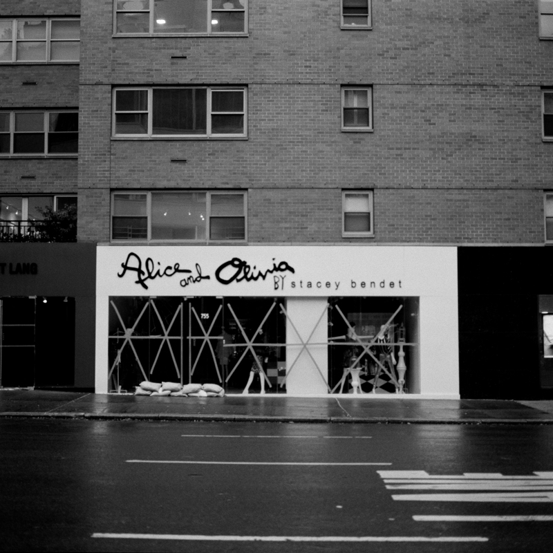 CCC201200606W034003_IMACON12DIVIDED_CLEAN_LR