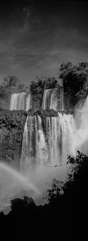 CCC200900255W278020_IMACON14DIVIDED_CLEAN_LR