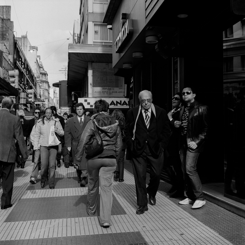 CCC201000606W235038_IMACON6DIVIDED_CLEAN_LR