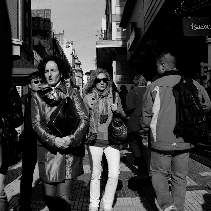 CCC201000606W235071_IMACON11DIVIDED_CLEAN_LR