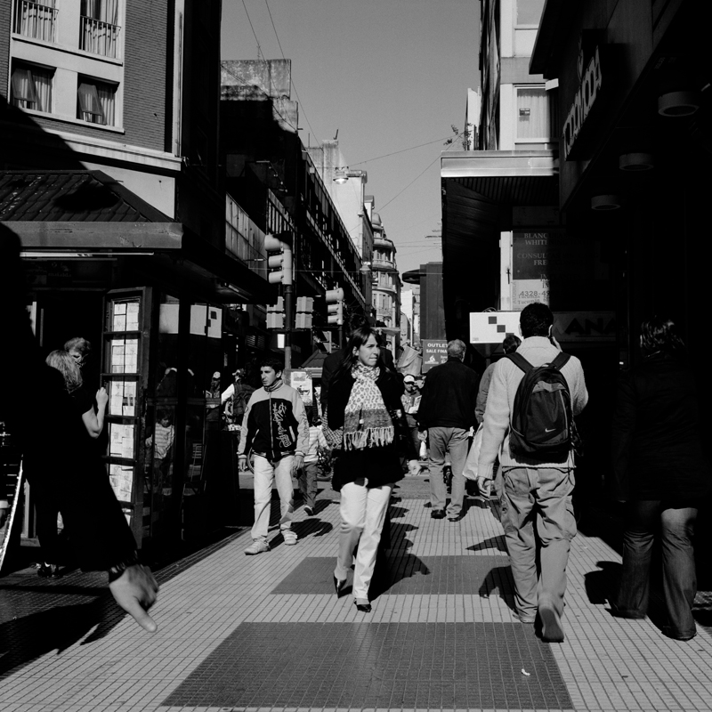 CCC201000606W236001_IMACON6DIVIDED_CLEAN_LR