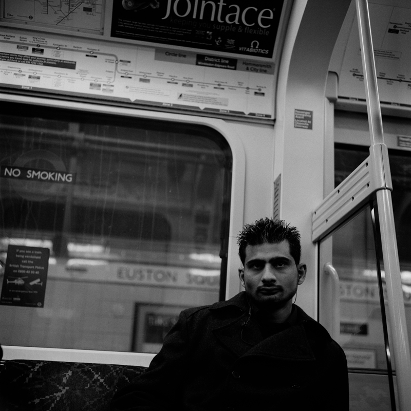 CCC200900606W037104_IMACON9DIVIDED_CLEAN_LR