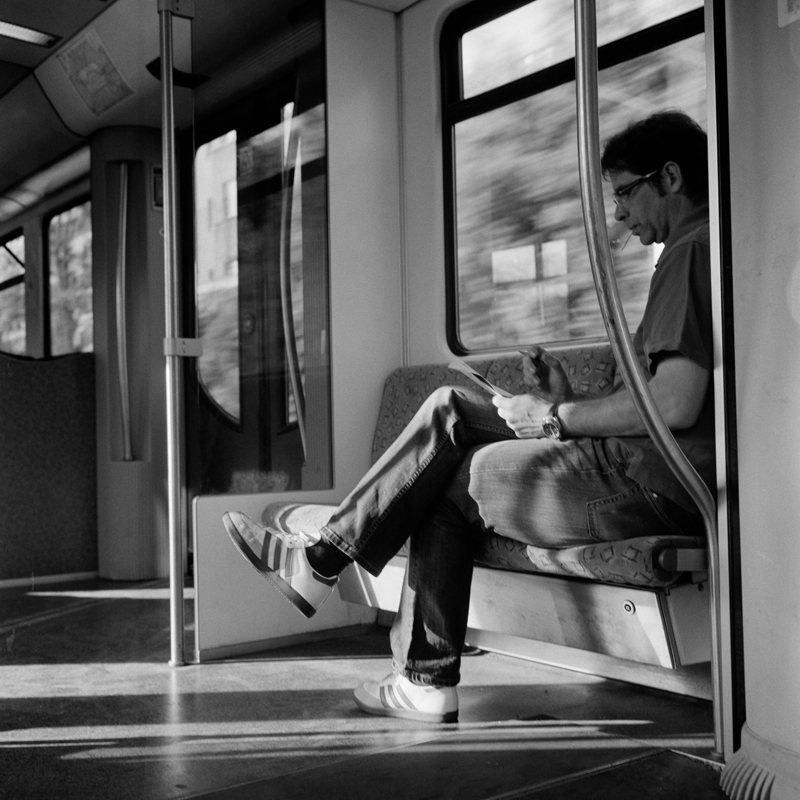 CCC200900606W196006_IMACON11DIVIDED_CLEAN_LR