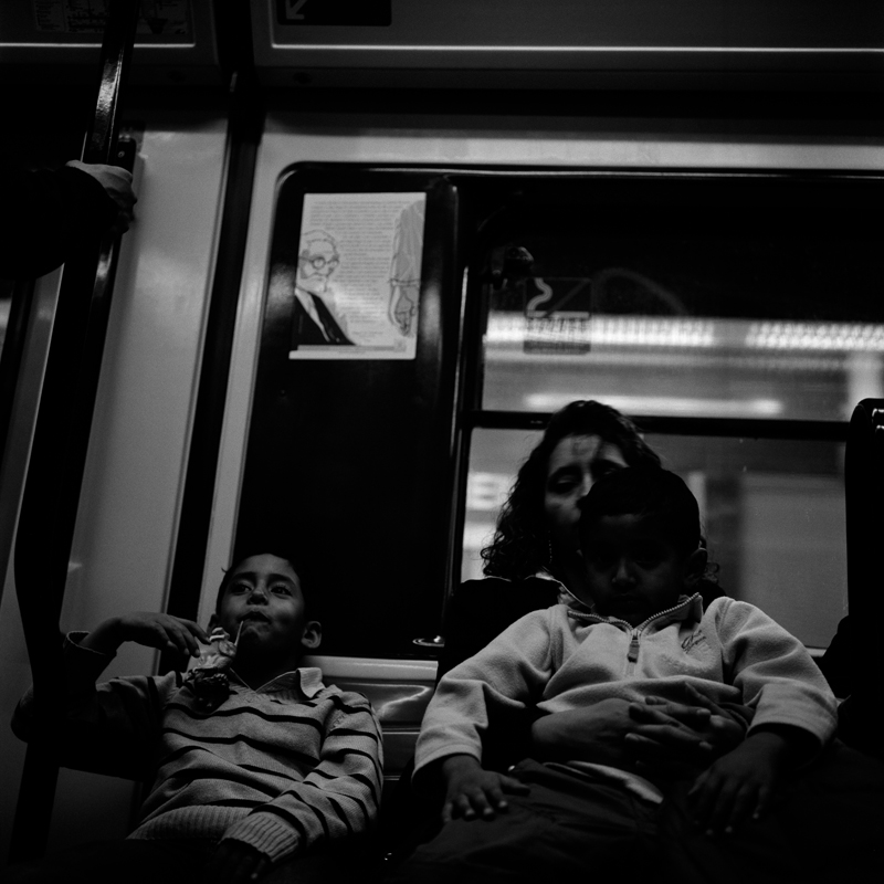 CCC200900606W197014_IMACON9DIVIDED_CLEAN_CLEAN