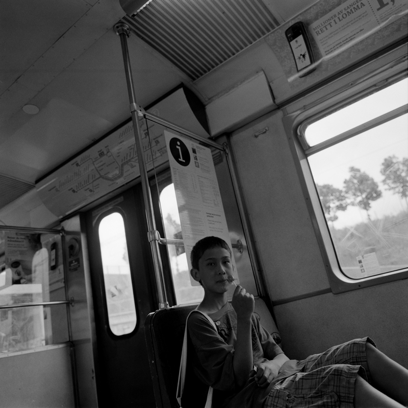 CCC200900606W195034_IMACON1DIVIDED_CLEAN_LR