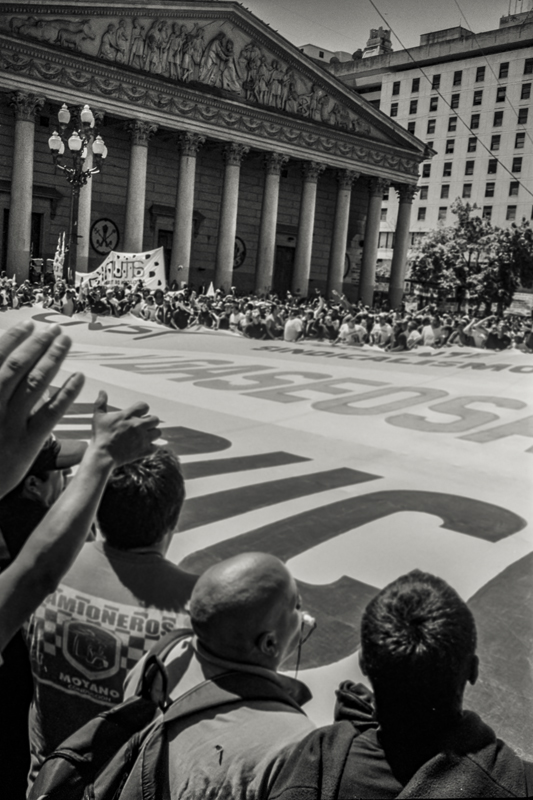 CCC201012135W043008_IMACON5EXTAB-F-LR