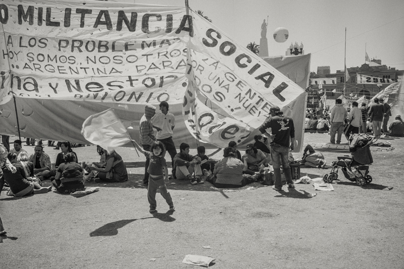 CCC201012135W043011_IMACON4EXTAB-D-LR