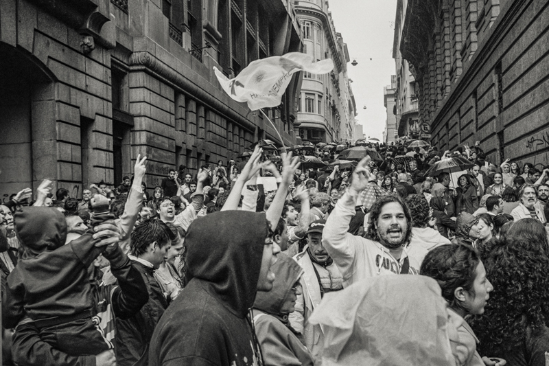 CCC201012135W043021_IMACON7EXTAB-B-LR