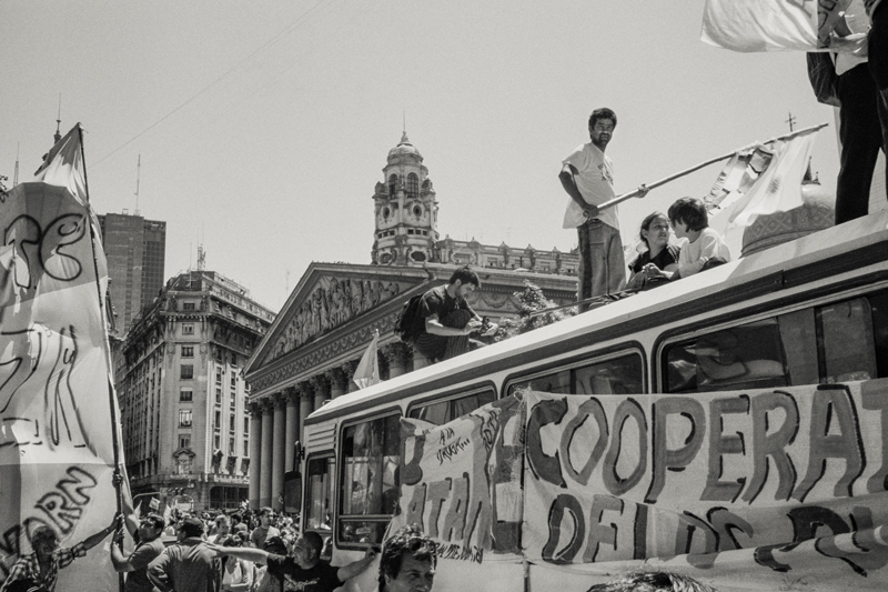 CCC201012135W043034_IMACON6EXTAB-D-LR